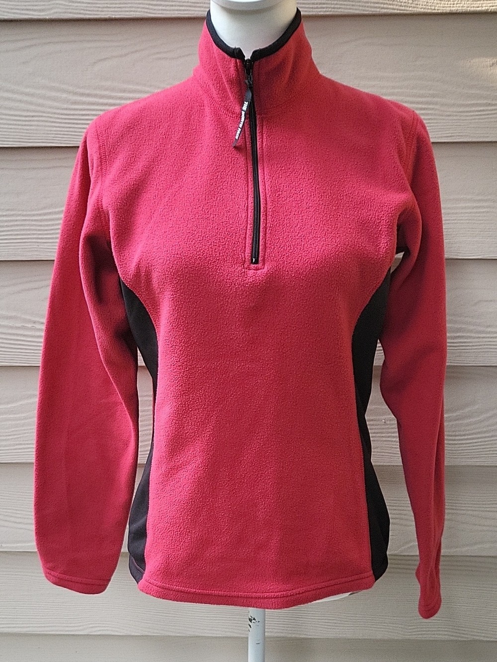 The North Face Red Black Polartec Fleece Pullover Women’s Medium